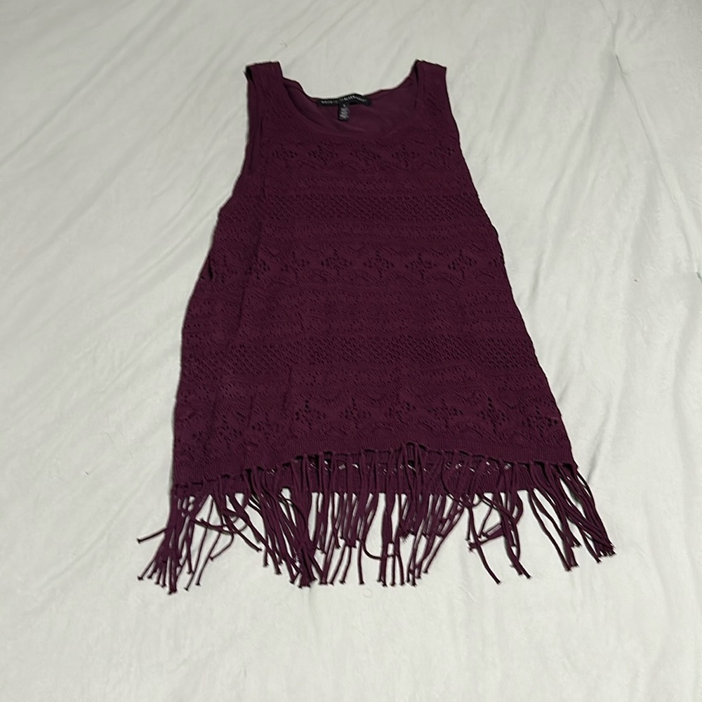 White House Black Market maroon tank top. Small.
